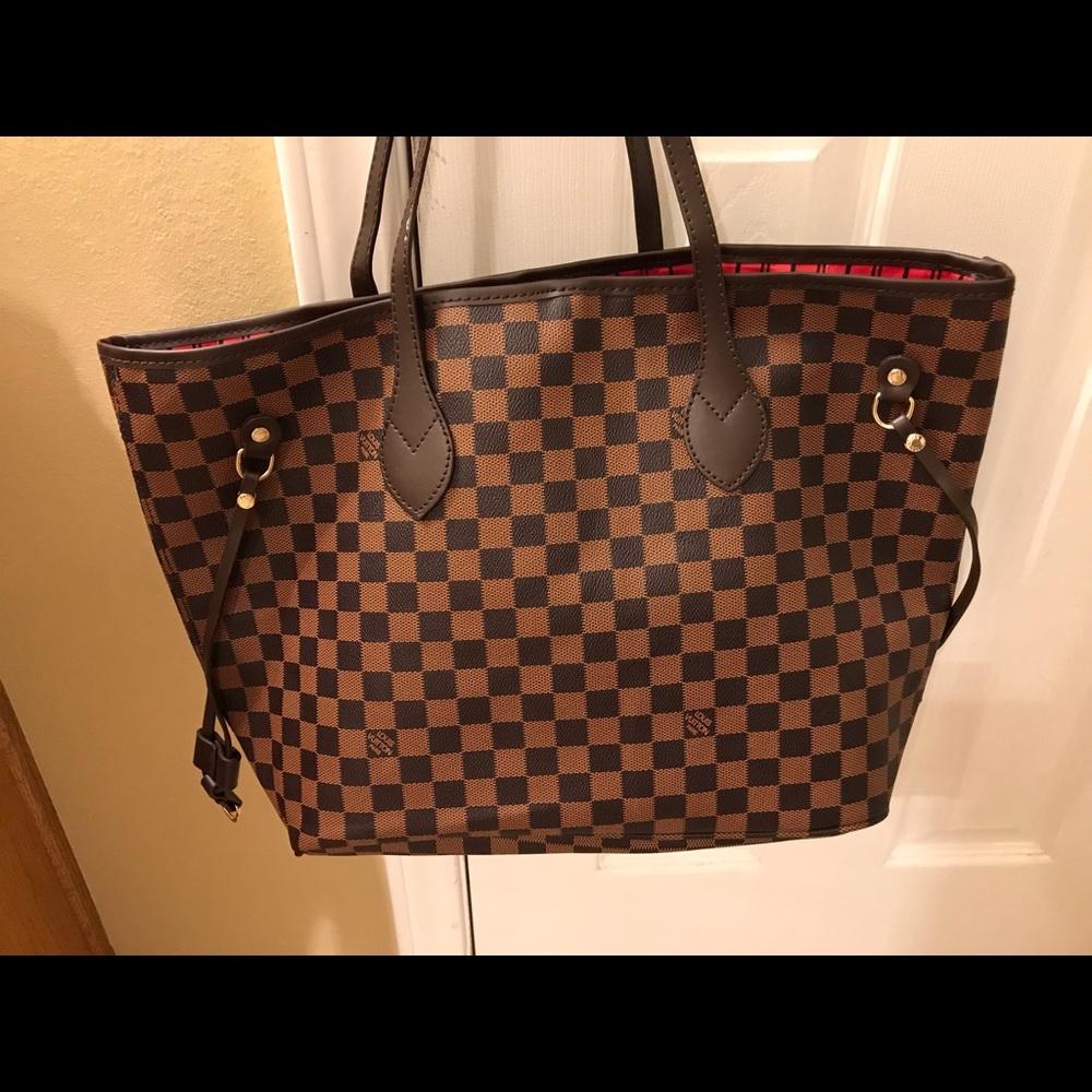 Hand bag
